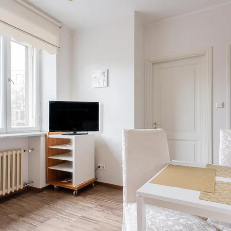 Yoga City Center Apartment